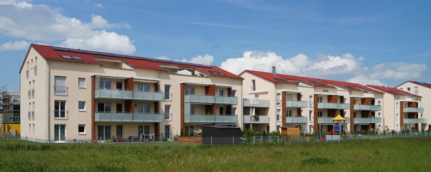 Wohnanlage mit Balkonen von Lehmann + Müßig Baupartner